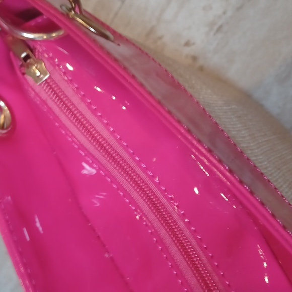 Unique Pineapple Shoulder Bag - Picture 9 of 12